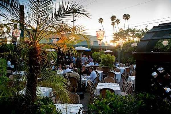 Buffalo Club – Santa Monica