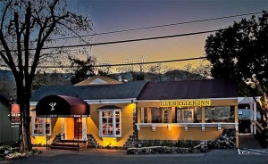 Glen Ellen Inn Oyster Grill & Martini Bar - Sonoma