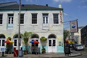 Lucy's Retired Surfers Bar & Restaurant - New Orleans