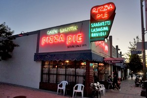 Casa Bianca Pizza Pie - Los Angeles